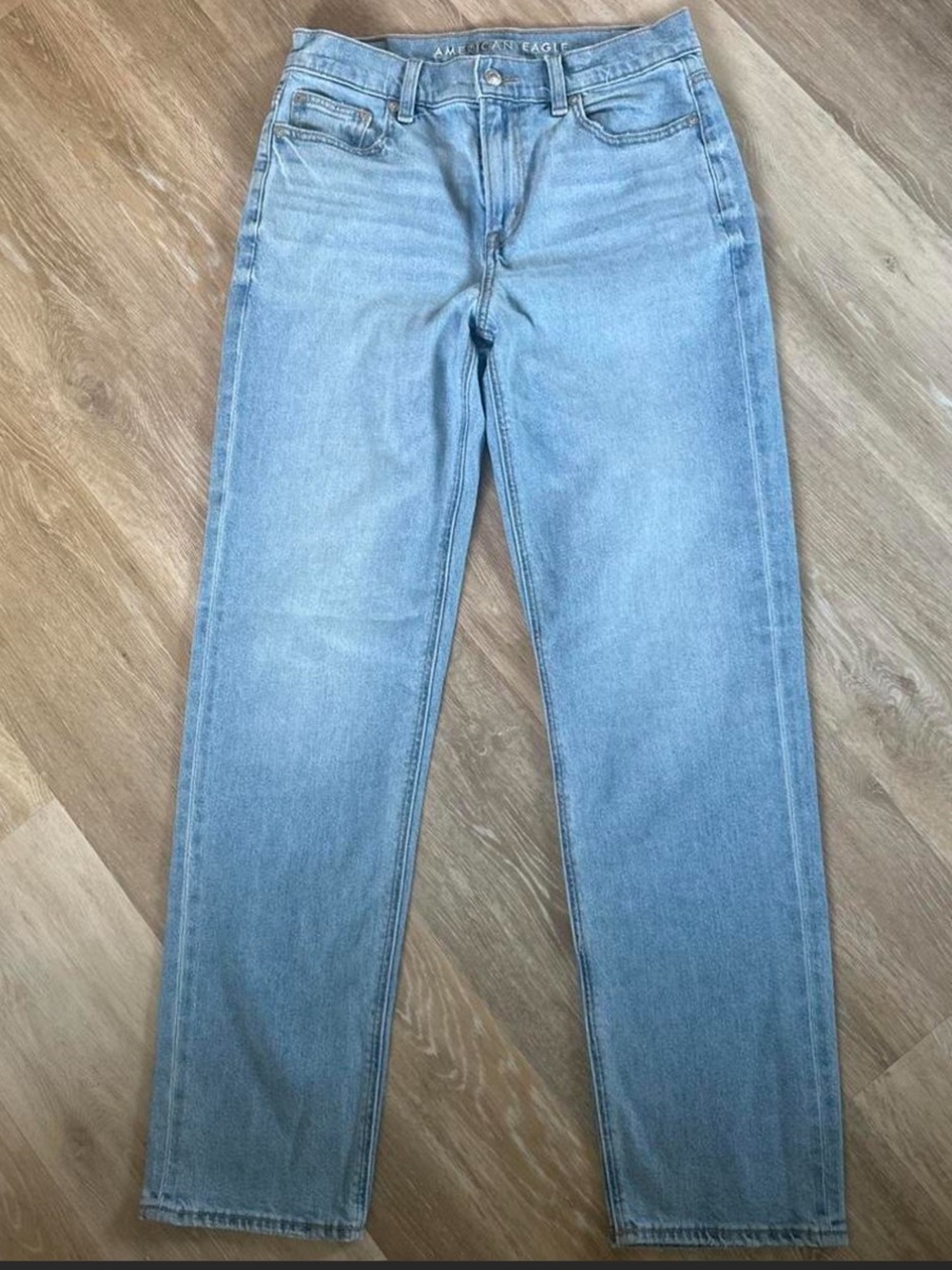 American Eagle Outfitters Light Blue Straight-Leg Jeans